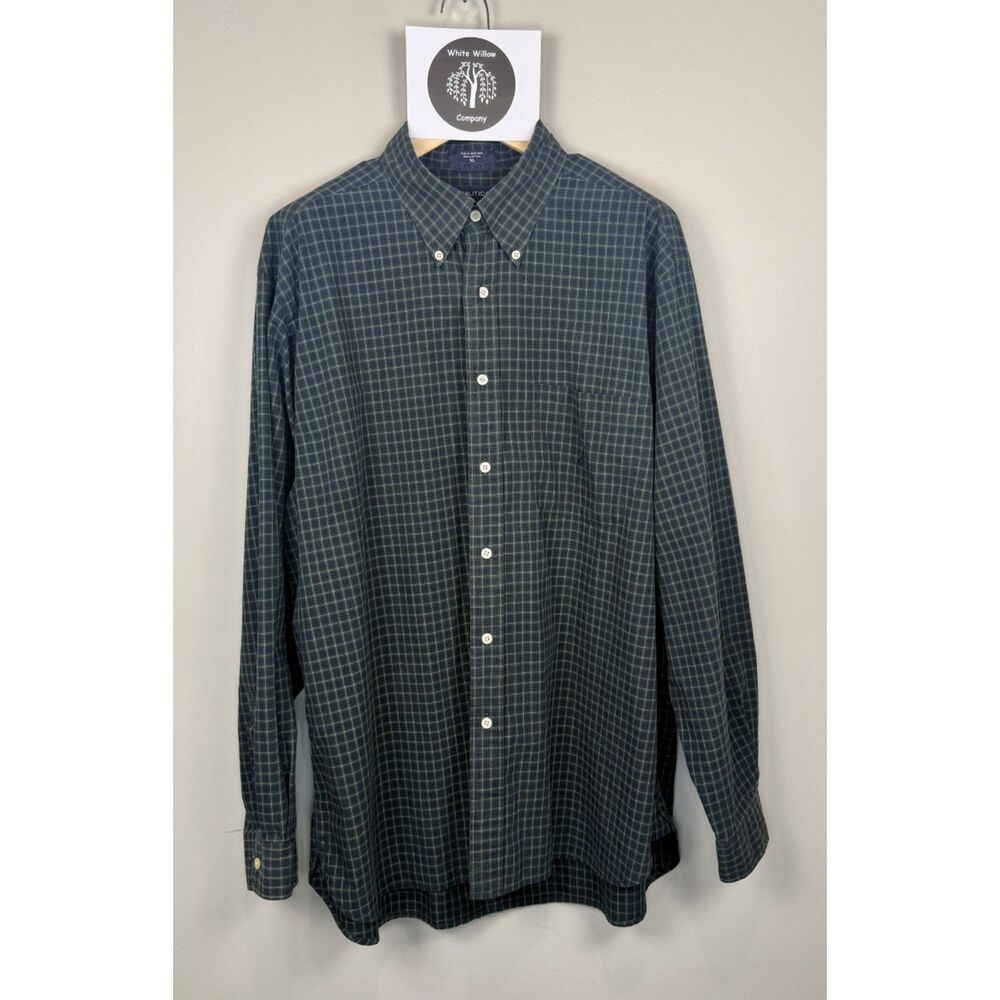 Y2K Nautica Men's Green and Navy Plaid Long Sleeve Button Down Size XL